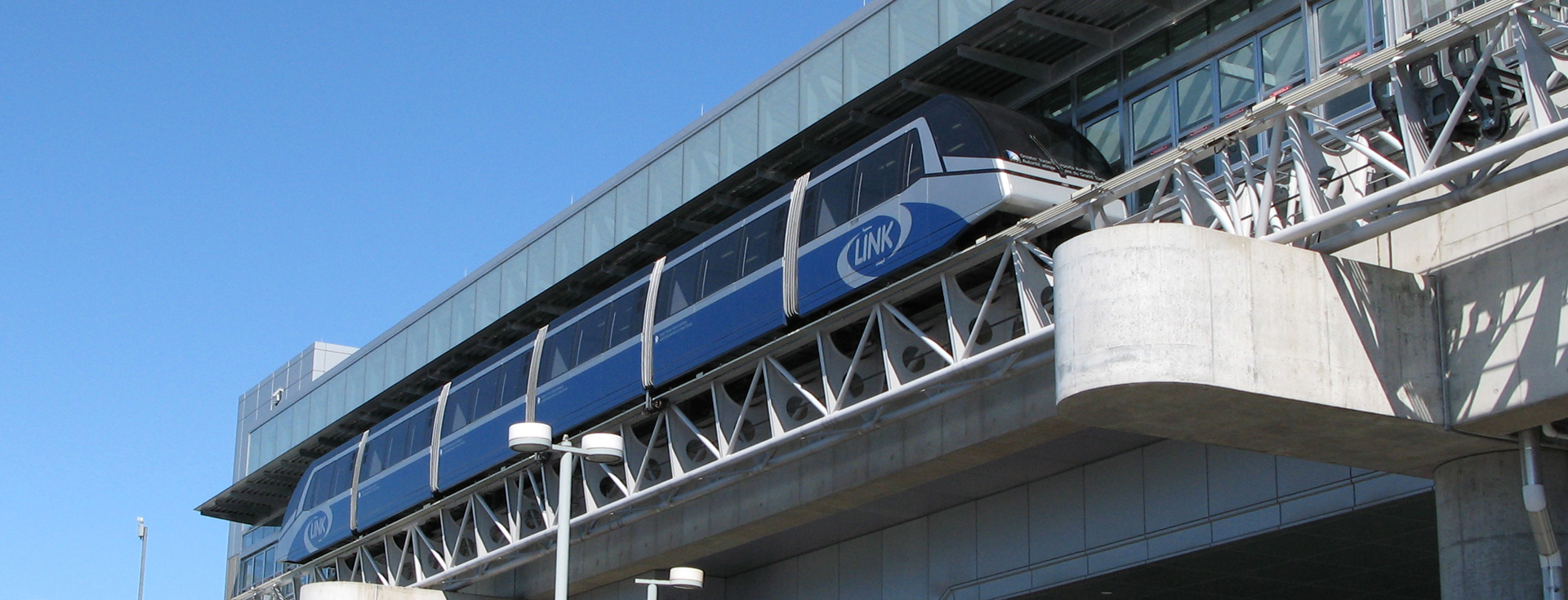 Automated People Mover System at Toronto Pearson International Airport